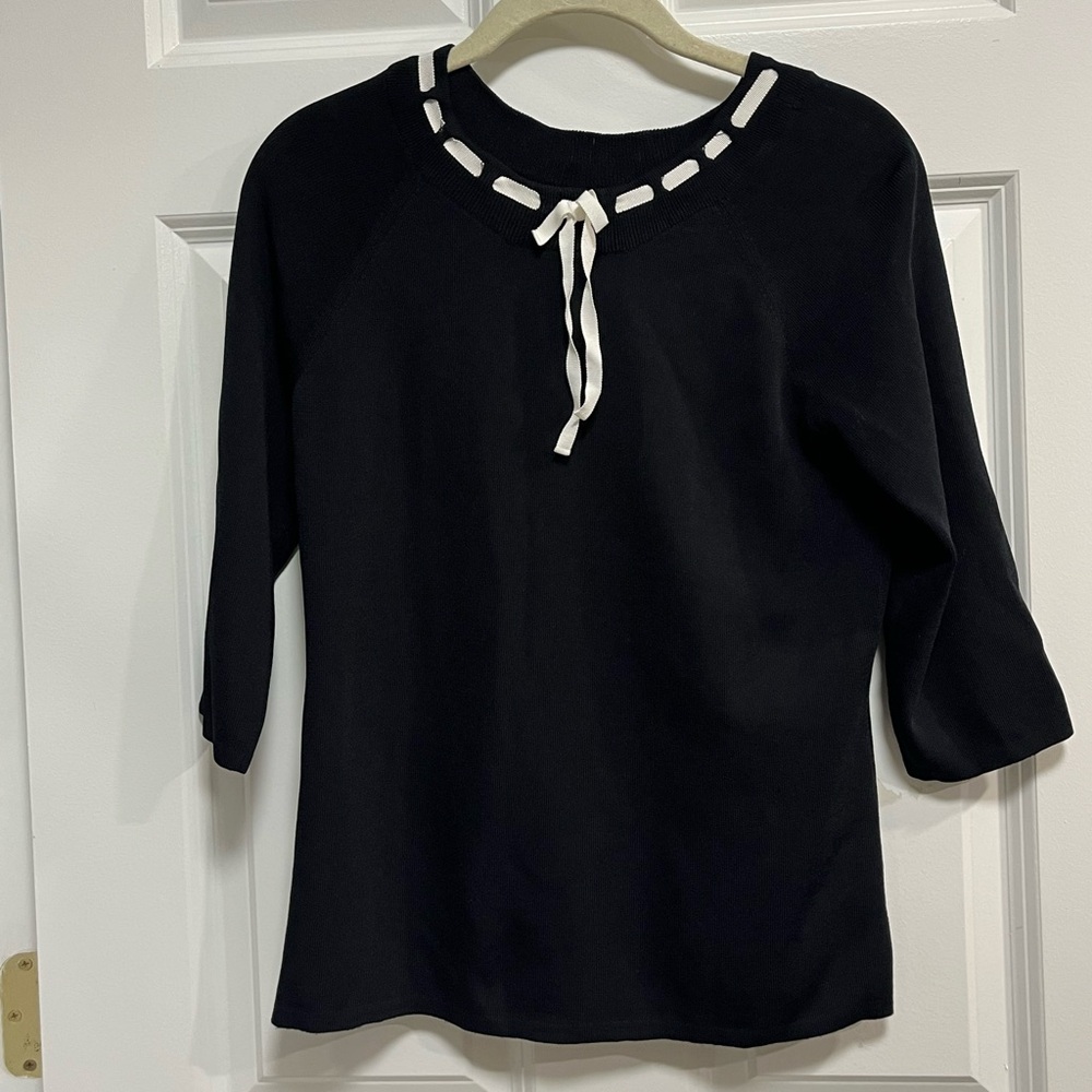 Joseph A. Black and White Women's Top with Bow Detail